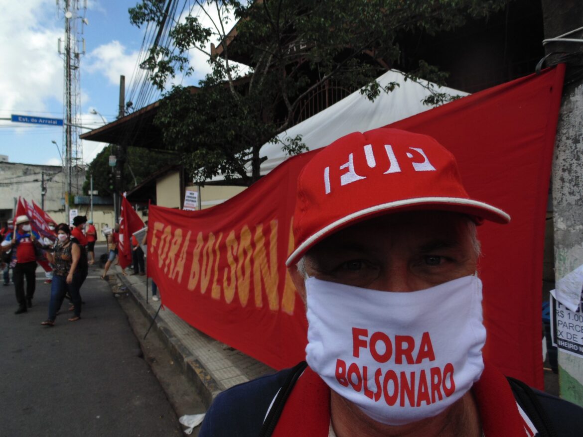Crônica de um petroleiro: Trabalho e compromisso social. Uma história de força e luta