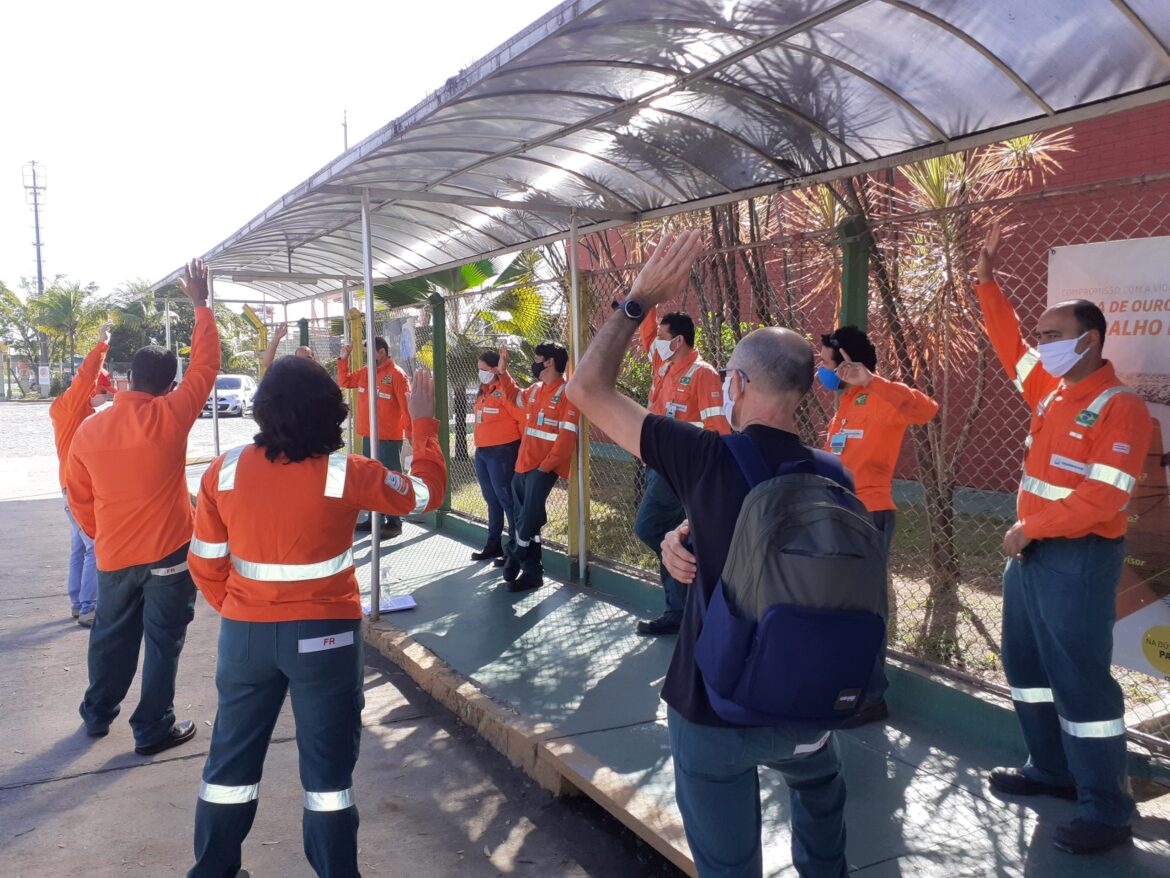 Sindipetro realiza assembleias para votar o direito à alimentação dos trabalhadores do TA Suape