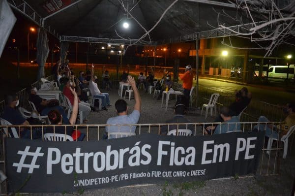 Encerrado as votações das tabelas de turno do TA Suape e da RNEST