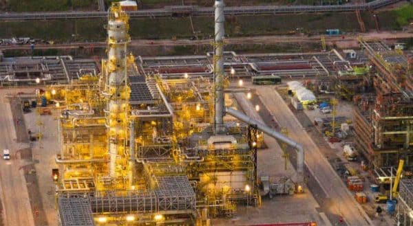 Operadores da RNEST viram bode expiatório para a incompetência da gerência