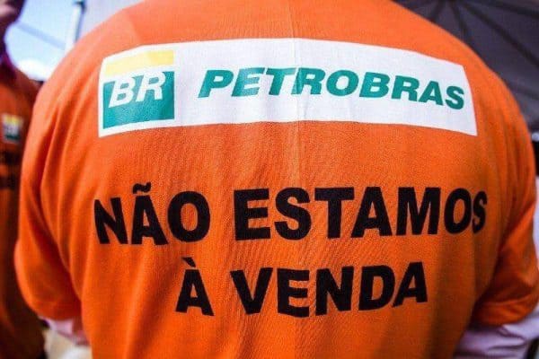 Congresso do Sindipetro PE/PB em parceria com o Sindipetro SP inicia com debates que pautam a conjuntura do país
