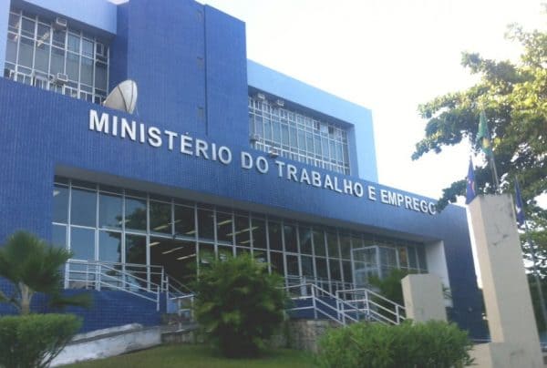 Intransigência da Copergás frustra mediação sobre PPR