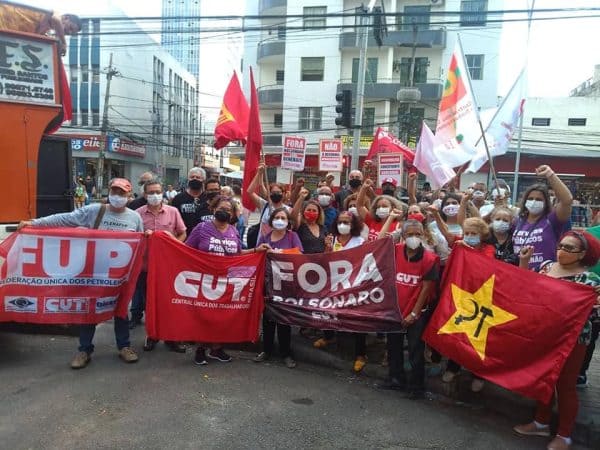 Sindipetro PE/PB soma forças com servidores em defesa dos serviços públicos