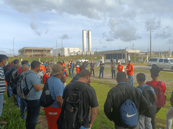 Petroleiros em Pernambuco deliberam pela continuidade da luta por um ACT justo