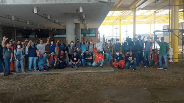 Petroleiros seguem atentos às primeiras medidas da nova administração da Petrobras