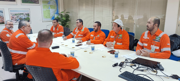 Em visita ao TA Suape, Presidente da Transpetro reforça valorização da força de trabalho na empresa